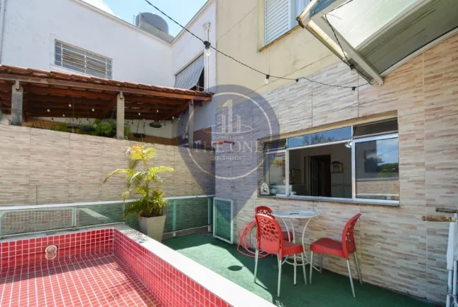 Imagem Imperdível oportunidade: Casa à venda na Vila Mariana, São Paulo-SP, com 4 quartos, 1 suíte, 2 salas, 4 banheiros, 2 vagas e 350m².