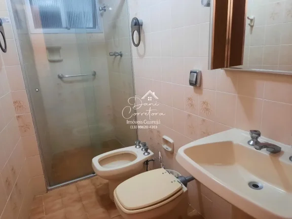 Imagem Apartamento com vista para o mar e lazer, 3 quartos com suíte e 2 vagas na Pitangueiras, Guarujá-SP - 165m² de área.