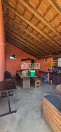 Imagem Casa com Espaço Gourmet e Hidro no Condomínio Portal Beija-flor, bairro Morada Du Park - Uberaba