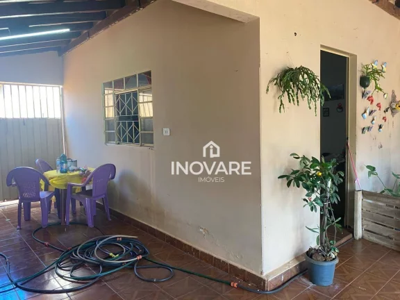 Imagem Casa com 2 dormitórios à venda, 184 m² por R$ 270.000,00 - Setor Paranaíba - Itumbiara/GO