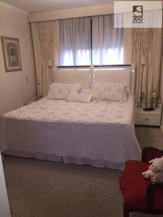 Imagem Apartamento a Venda no bairro Centro - Curitiba, PR