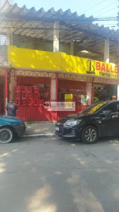 Imagem Alugo Excelente salão comercial, equipado com Cozinha e 2 Banheiros no Parque Santo Antonio SP: 230m² locação por R$3.300/mês.
