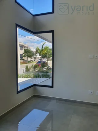 Imagem Imóvel Residencial à Venda em Cidade - Bairro 3 Quartos, 3 Suítes, 2 Salas, 2 Vagas de Garagem 159 m² de Área