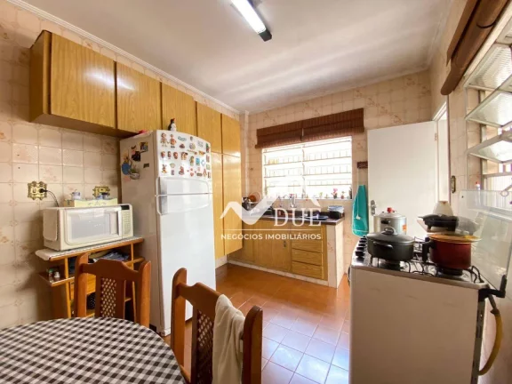 Imagem Casa com 5 dormitórios à venda por R$ 1.500.000 - Marapé - Santos/SP