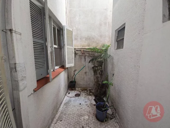 Imagem Apartamento com 2 dormitórios para alugar, 64 m² por R$ 2.585,00/mês - Rio Branco - Porto Alegre/RS