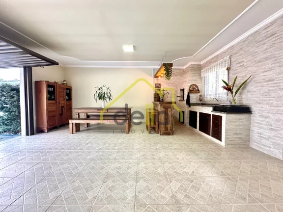 Imagem Casa alto padrão com 4 dormitórios averbada e com fácil acesso para BR 101!