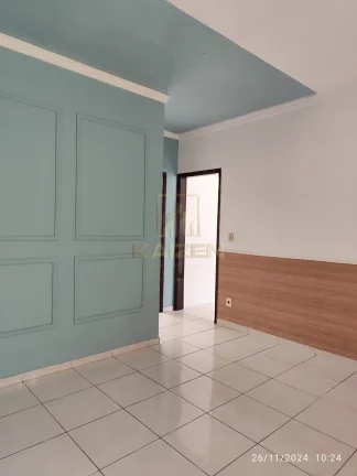 Casa Comercial