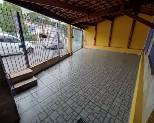 Imagem casa térrea com quintal e churrasqueira FL26