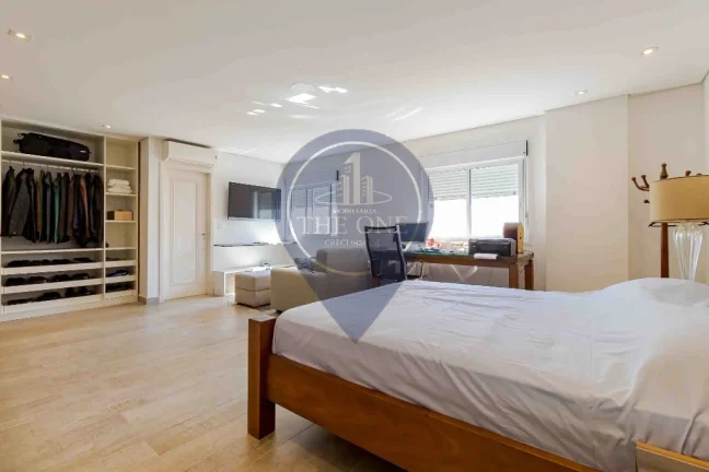 Imagem Apartamento à venda no Itaim Bibi, São Paulo-SP: 2 quartos, 2 suítes, 4 banheiros, 1 vaga, 150m² de área.
