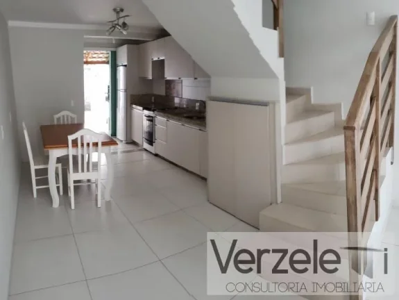 Imagem Casa / Sobrado para Venda em Camboriú / SC no bairro São Francisco de Assis