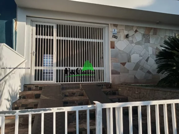 Imagem Casa para Locação em Limeira, Vila Cristóvam, 3 dormitórios, 3 banheiros, 1 vaga