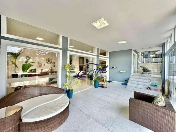 Imagem Casa com 4 quartos / suítes à venda, 711 m² - Granja Viana - Fazendinha - Carapicuíba/SP