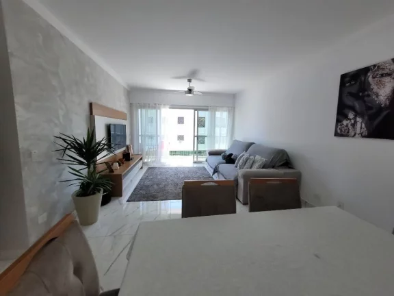 Imagem PITANGUEIRAS - UMA QUADRA PRAIA COM VISTINHA PARA O MAR, EXCELENTE APARTAMENTO TOTALMENTE REFORMADO, 108 M² ÚTEIS, GARAGEM NO PRÉDIO.