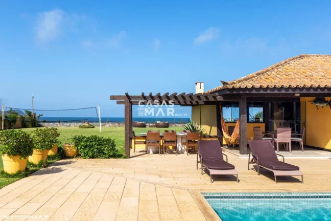 Imagem Casa Frente Mar para Temporada em Armação dos Búzios / RJ no bairro Rasa