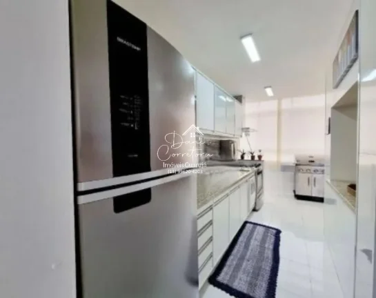 Imagem Apartamento reformado, andar alto e preço baixo com vista total Pitangueiras: 3 quartos, 1 suíte, 2 salas, 3 banheiros, 1 vaga, 130m²!