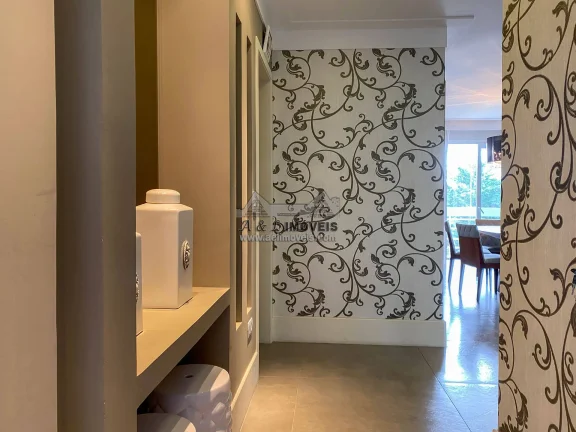Imagem Apartamento à venda em Campos do Jordão - Com 3 dormitórios
