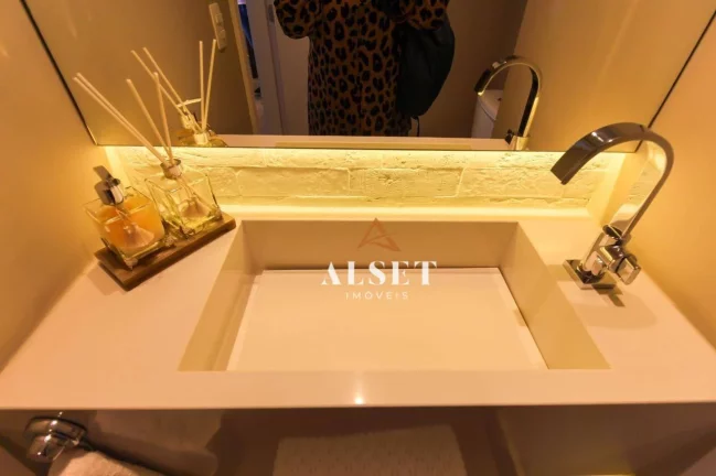 Imagem Apartamento com 2 dormitórios à venda, 71 m² por R$ 880.000,00 - Quarta Parada - São Paulo/SP