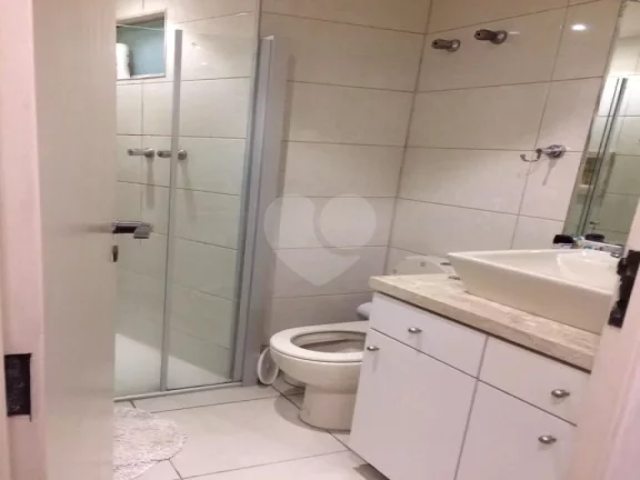 Imagem Apartamento à venda com 4 quartos, sendo 2 suítes, no condomínio Quinta de Bragança, São Paulo - SP