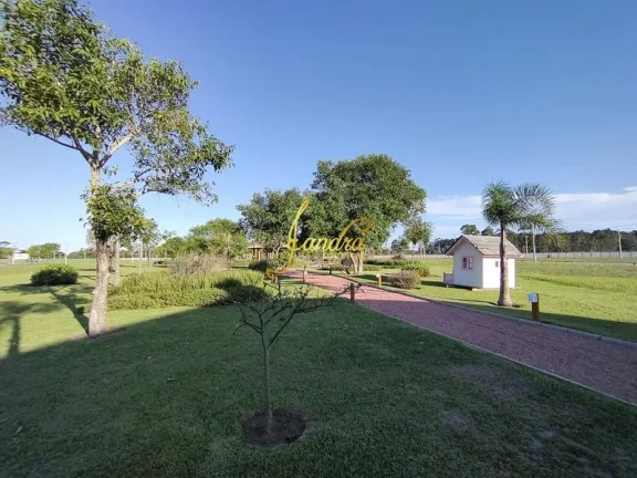 Imagem Terreno com 343M2 área privativa