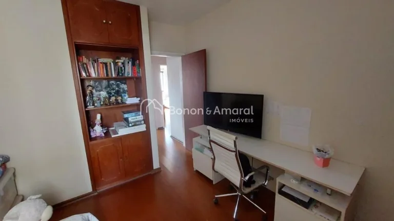 Imagem Excelente localização próximo ao Centro de Convivência Cultural, roteiro gastronômico do bairro...