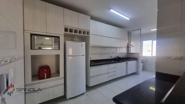 Imagem Apartamento com 3 dormitórios à venda, 100 m² por R$ 670.000,00 - Tupi - Praia Grande/SP