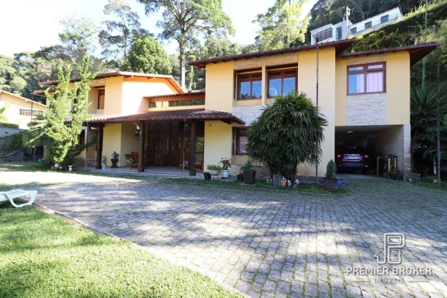 Imagem Casa à venda, 680 m² por R$ 2.900.000,00 - Cascata dos Amores - Teresópolis/RJ