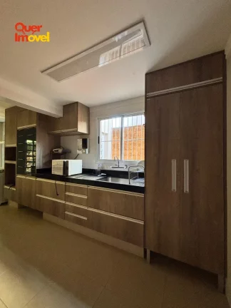 Imagem Imperdível oportunidade! Casa em condomínio à venda em Ribeirão Preto-SP, Vila do Golf. 2 quartos, 1 suíte, 2 salas, 3 banheiros, 2 vagas, 120m².