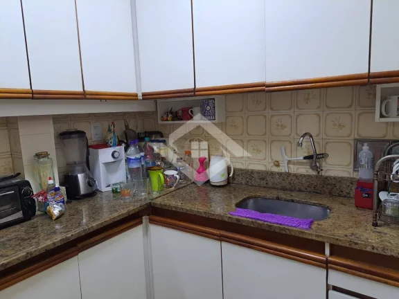 Imagem Apartamento de 3 Quartos para Venda em Copacabana com 120 m²