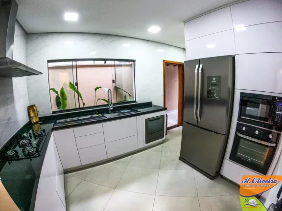 Imagem LINDA CASA - Condomínio fechado 03 Dormitorios ( sendo 01suites).