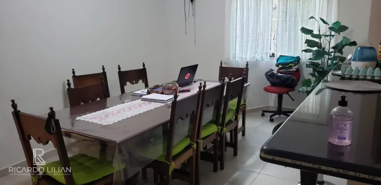 Imagem Sobrado triplex com 3 suites e duas vagas na Vila Rosália - Guarulhos - A VENDA!!!