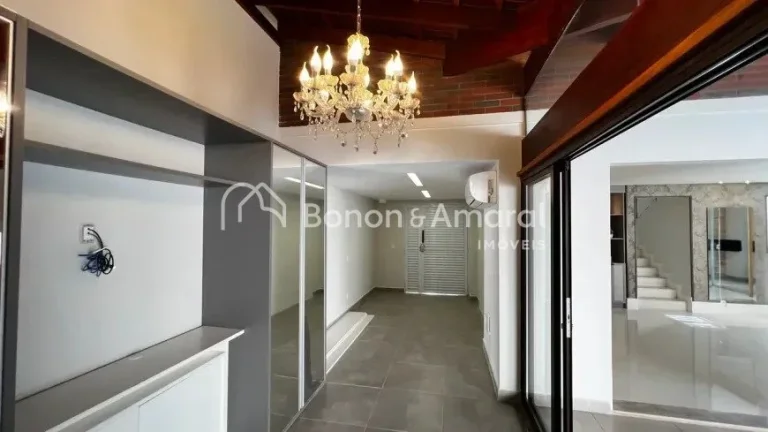Imagem Sobrado incrível, com 240m² de puro conforto: 4 quartos (2 suítes), espaço gourmet, piscina, chu...
