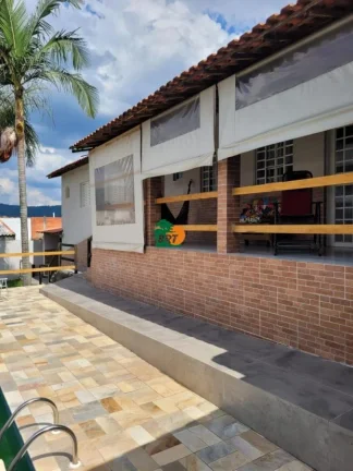 Imagem Chácara para Venda em São Roque, Jardim Guaçu, 2 dormitórios, 1 banheiro, 1 vaga