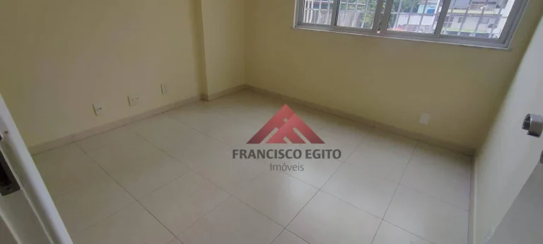 Imagem Apartamento 3 quartos com vaga de garagem próximo ao Campo de São Bento e Praia.