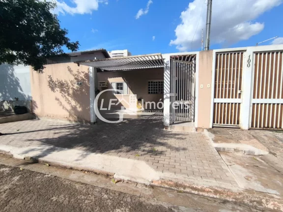 Casa com 2 quartos - boa localização