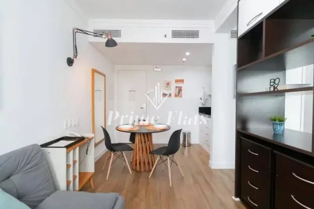 Imagem Flat disponível para venda no Quality Suites Oscar Freire em Pinheiros, com 30m², 1 dormitório e 1 vaga