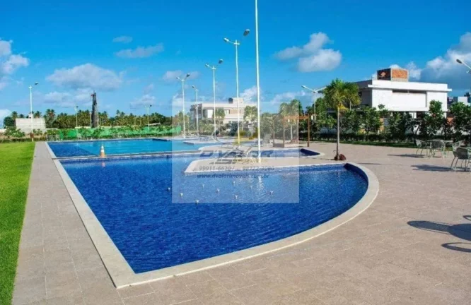 Imagem Vendo excelente casa em condomínio de alto padrão, com 4 suítes todas com closet, sala p/ 3 ambientes, 4 vagas