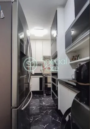 Imagem Cobertura impecável ao lado do Horto. São 210m² de área privativa, 3 dormitórios ( 2 suítes) e...