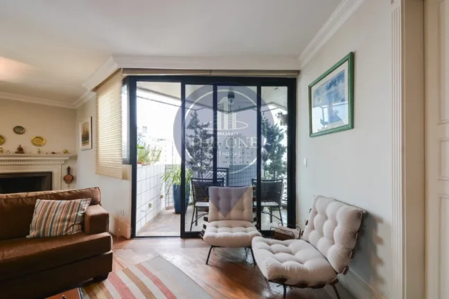 Imagem Apartamento à venda em Moema, São Paulo-SP, 3 quartos, 3 suítes, 2 salas, 3 banheiros, 3 vagas, 202m².