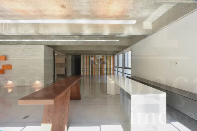 Imagem Apartamento espetacular, com 337 m² com ampla sala para 3 ambientes, janelões , sol da manhã, sal...