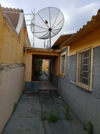 Imagem Casa para Venda por R$370.000,00 com 250m², 3 dormitórios, 3 vagas e 1 banheiro - Cidade nova são miguel, São paulo / SP - Cód. 13351