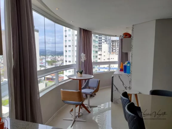 Imagem Apartamento 3 dormitórios para Venda em Balneário Camboriú / SC no bairro Centro