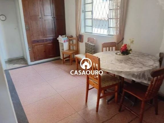 Imagem Casa com 3 quartos à venda, 200 m² por R$ 840.000 - Floresta - Belo Horizonte/MG