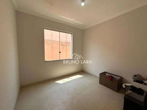 Imagem Casa com 2 dormitórios à venda, 74 m² por R$ 190.000,00 - Atenas - Igarapé/MG