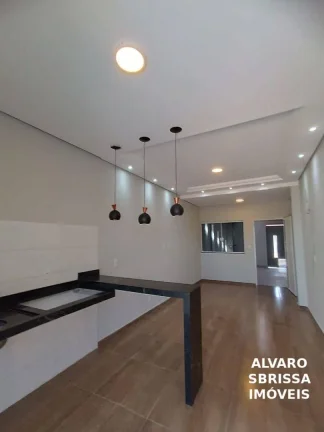 Imagem Casa com 2 dormitórios à venda, 80 m² por R$ 395.000 - Vila dos Eucaliptos - Salto/SP