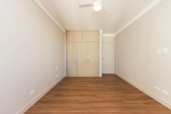 Imagem Apartamento Jardim Paulista - 212M², Reformado, 4 Dorms, 1 Suíte, 2 Vagas Determinadas, Lavabo, Banheiro de Serviço.