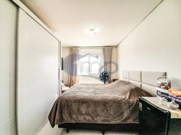 Imagem Apartamento á venda com 2 dormitórios no centro de Torres/RS