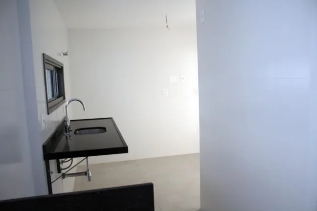 Imagem Apartamento para Venda em Rio de Janeiro, Botafogo, 2 dormitórios, 2 suítes, 4 banheiros, 1 vaga
