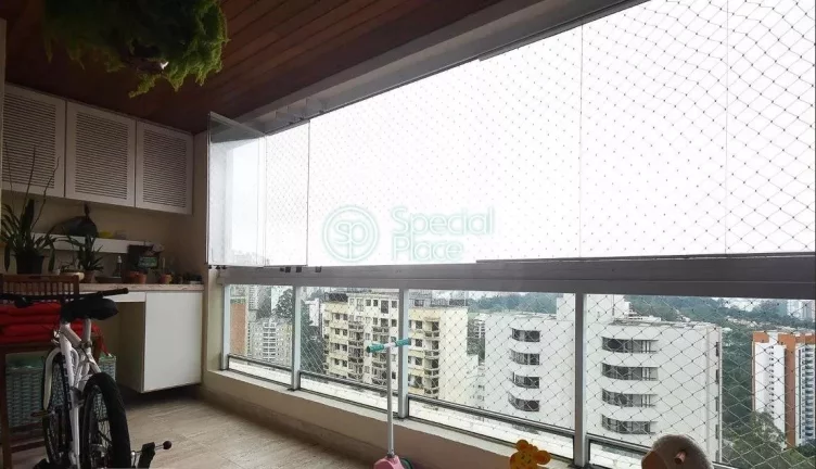 Imagem Amplo apartamento à venda com 4 quartos, sendo 3 suítes, e 5 banheiros no total. Este apartamento ...