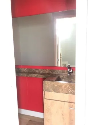 Imagem Sobrado com 2 dormitórios à venda, 60 m² por R$ 400.000,00 - Vila Colorado - Suzano/SP