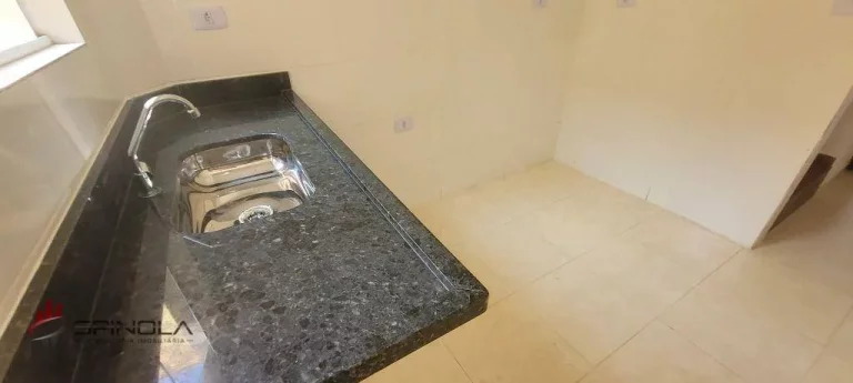 Imagem Sobrado com 2 dormitórios à venda, 66 m² por R$ 240.000,00 - Ribeirópolis - Praia Grande/SP